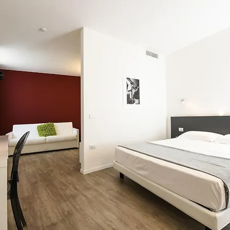 On The Rock Hotel 3*